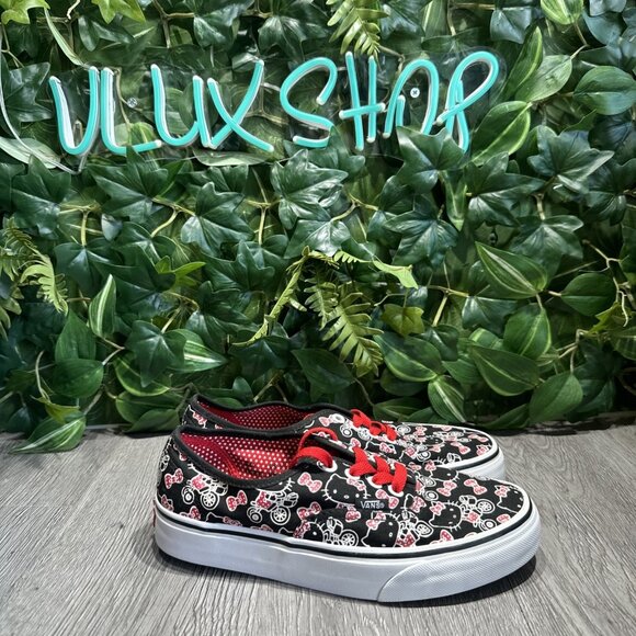 VANS Authentic Womens Hello Kitty Bike Black Red Sneakers Size 7 - Picture 1 of 11